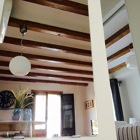 Apartments Barcelona Sagrada Екстериор снимка